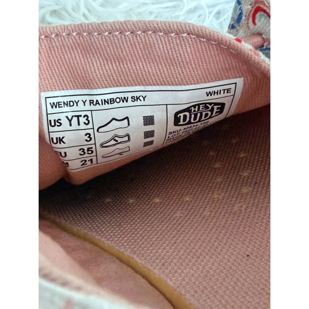 Hey Dude Wendy Rainbow Sky Girls Size YT3 Slip On Comfort Loafer